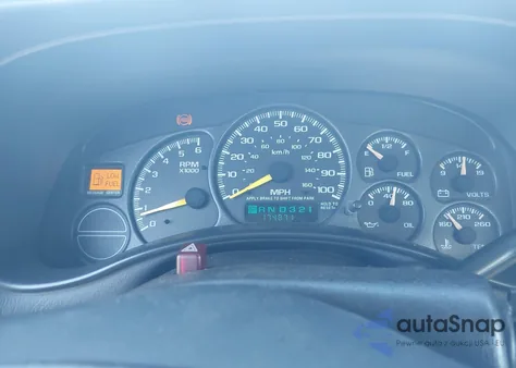 2000 Chevrolet Silverado 1500 Ls z USA, uszkodzony, nr VIN 1GCEK14T2YE137496